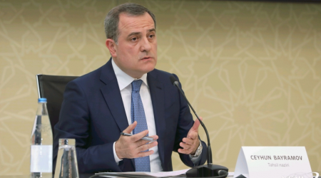 Ceyhun Bayramov: Separatçılarla danışıqlar aparmağın mənası yoxdur