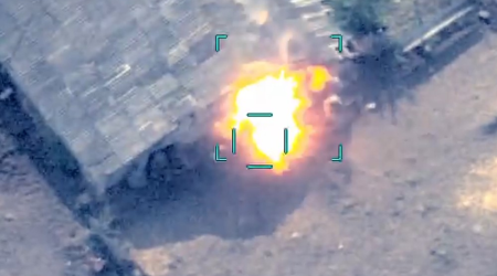 Döyüş meydanından qaçan düşmən qüvvələri məhv edildi - VİDEO