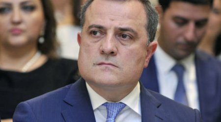 Ceyhun Bayramov: “Zəlzələ xəbəri bizi cox kədərləndirdi”