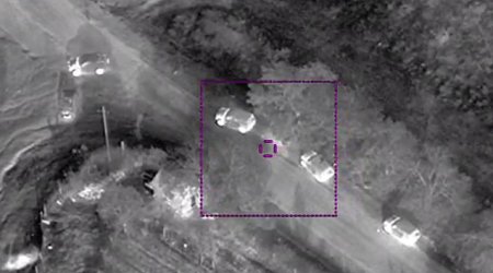 Düşmənin hərbi avtomobil korteji məhv edildi - Video