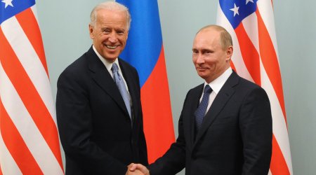 Putin onu təbrik etdi 