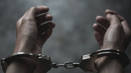 Qızını öldürdü, sonra intihar etdi
