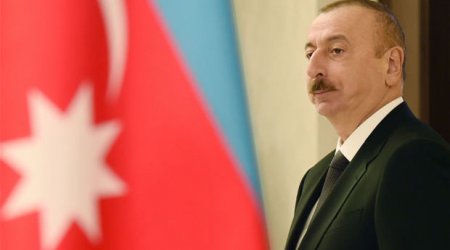 Prezident pravoslav icmasını təbrik etdi