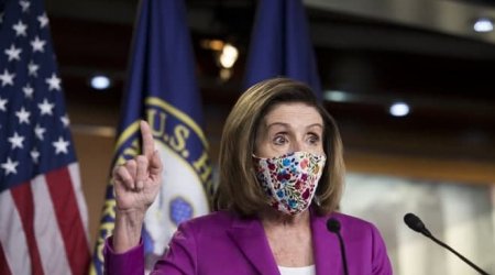 Pelosi: “Tramp Putinin kənizidir”