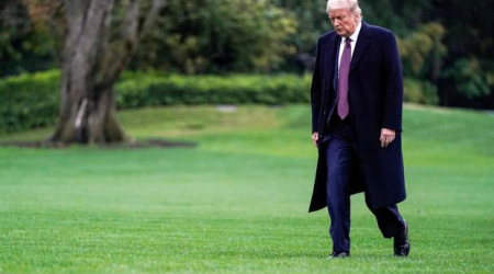 Konqres Trampın istefası ilə bağlı qətnamə qəbul etdi