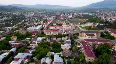 Ermənistan hərbi prokuroru Qarabağa getdi - Məmurun sülhməramlılara jesti   