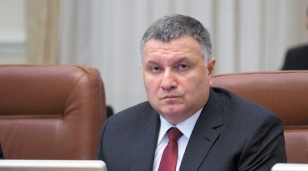 Avakov: “Bəzi Ukrayna mediasını Donetsk maliyyələşdirir”