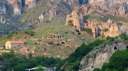 Ermənilər Zəngəzur mahalından köçürlər – Nədən qorxuya düşüblər?