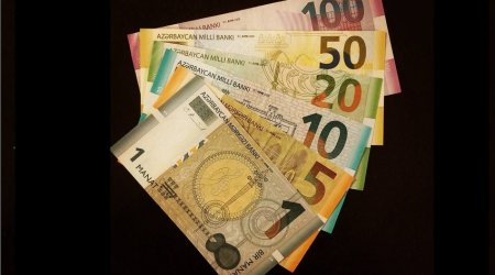 Azərbaycan manatının dövretmə sürəti artıb