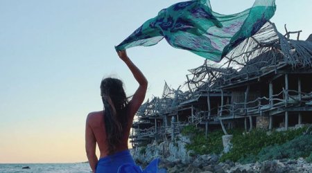 Pandemiyada işini itirən qadın açıq fotolarını sataraq milyoner oldu - Foto