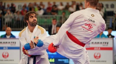 Rafael Ağayev uduzdu, Firdovsi Fərzəliyev finala vəsiqə qazandı