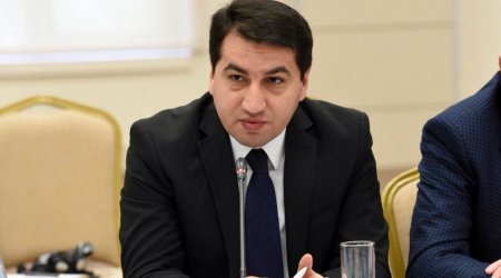 “Ağdamdakı xarabalıqları müşahidə edəndə insan məyus olur” - Hikmət Hacıyev