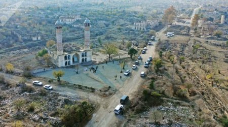 Siyasətçilər Ağdamda: “Əsgərlərimiz alıblar, biz gedirik sadəcə, baxmağa” - FOTO