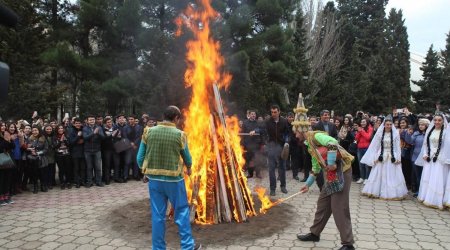 Azərbaycanda Novruz bayramıdır