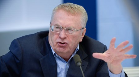 Jirinovskidən insanları qıcıqlandıran açıqlama: Maska həmişə taxılmalıdır