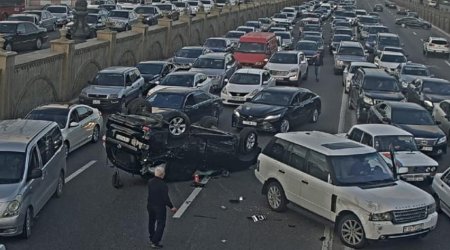 Heydər Əliyev prospektində ağır yol qəzası - FOTO