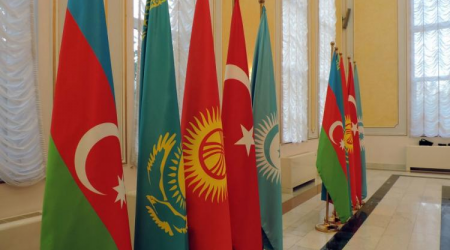 Türk Şurasının Zirvə toplantısı başladı