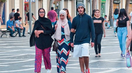 Bakıda turist iki manata dönər yeyə bilər – Azər Qəribdən YENİ TƏKLİF