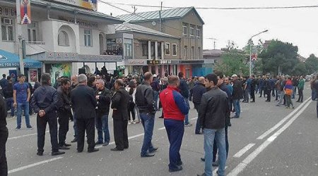 Xankəndində erməni əsgərlərinin YÜRÜŞÜ - Sülhməramlılar hara baxır? - VİDEO