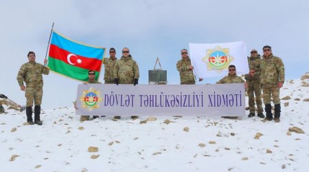 DTX əməkdaşları “Heydər zirvəsi”nə yürüş təşkil edib