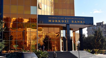 Mərkəzi Bankın ehtiyatları üç ayda 11 milyon dollar azalıb - Pullar hara gedib?  