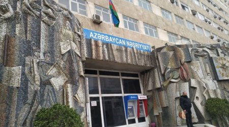“Azərbaycan” nəşriyyatının ağası-bəyi - Çap xarabalığının PƏRDƏARXASI
