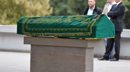 Azərbaycanda tanınmış şair vəfat etdi - FOTO