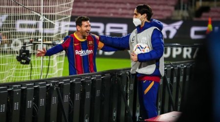 Messi “Barselona” ilə müqaviləni uzatmağa razı oldu