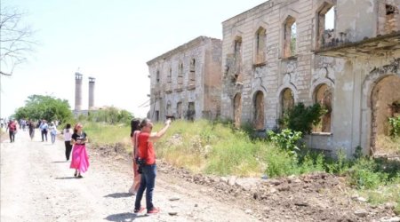 Əcnəbi blogerlərin Ağdam səfəri başa ÇATDI 