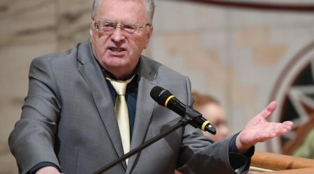 Jirinovskidən Azərbaycan deputatlarına ETİRAZ - “Sizə nə var?”  