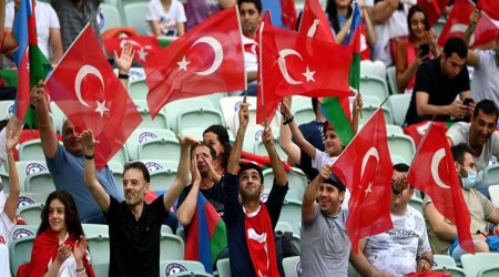 Bakı Olimpiya Stadionunda 3 oyunda nə qədər tamaşaçı olub? 