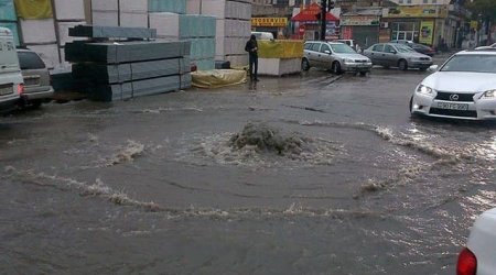 Bakı ekoloji problemlərin məngənəsində - 50 faizində kanalizasiya yoxdur 