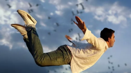 ABŞ-da uçan adam peyda olub – VİDEO