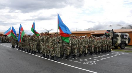 Hərbi qulluqçuların maaşı artırılsın – Silahlı Qüvvələr Gününə özəl TƏKLİF 