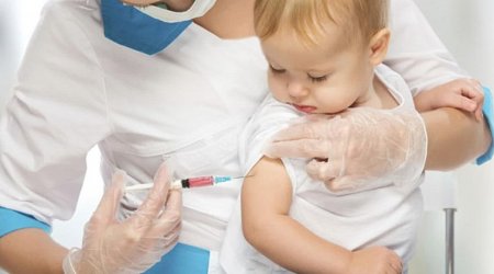 “Azərbaycanda uşaqlara koronavirus vaksini vurulması müzakirə edilir” - TƏBİB  