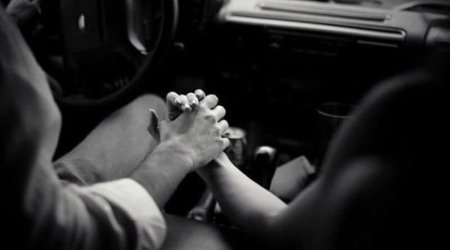 Bakıda oğlan sevgilisini qəsdən avtomobillə vurdu