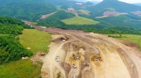 Başlanğıcını Ermənistanla sərhəddən götürən yol tikilir - FOTO