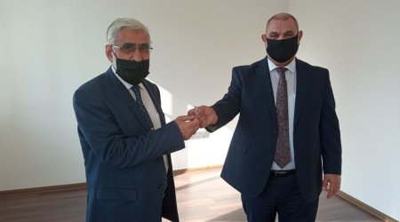 Daha 2 siyasi partiyaya ofis verildi - FOTO 