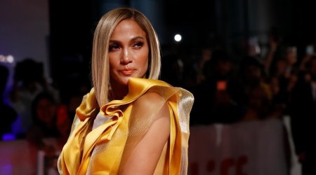 Cennifer Lopezin geyimi ilə gündəm olan qızı - FOTO