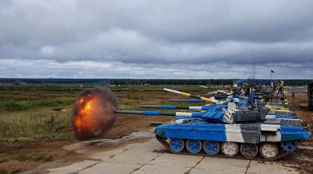 Tankçılarımızın “Tank biatlonu” müsabiqəsinə hazırlıqları - FOTO