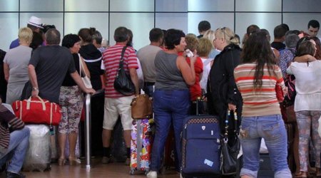 121 mindən çox insan Ermənistanı tərk etdi - KÖÇ DALĞASI BAŞLADI