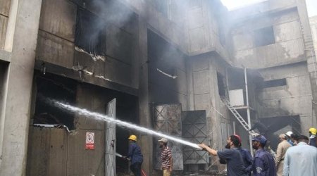 Fabrikdə YANĞIN, 17 ÖLÜ – FOTO