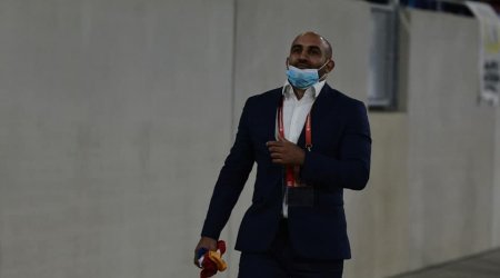 Azərbaycan-Lüksemburq matçında ermənilər təxribata əl atdı - FOTO