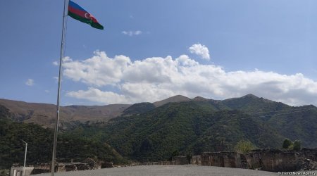 Azərbaycanlı jurnalistlər Kəlbəcərə getdi - FOTO