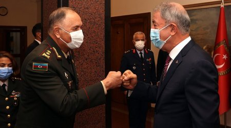 Türkiyə MN Hulusi Akarın Kərim Vəliyevlə görüşü ilə bağlı məlumat yaydı - FOTO 