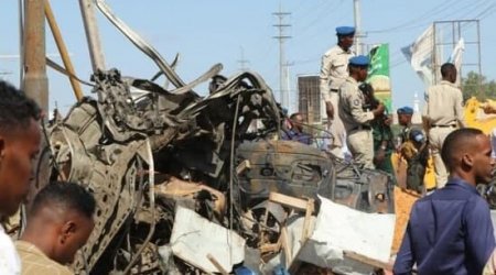 Somalidə terrorçular hava limanını dağıtdılar