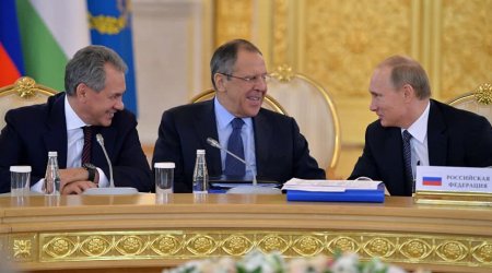 Medvedev öskürür, Lavrov və Şoyqu yoxdur, Putin təcrid olunub – RUSİYANIN REAL SİYASİ MƏNZƏRƏSİ