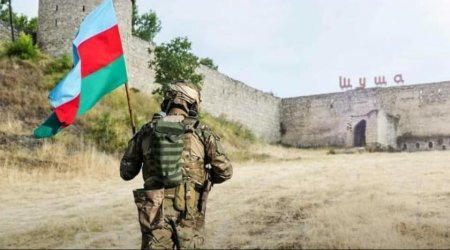 Vətən müharibəsi haqqında məqalə Misir portalında - FOTO
