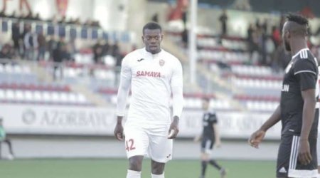 FIFA afrikalı hücumçunun 