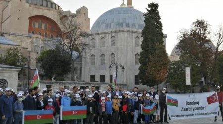 İstanbulda Vətən müharibəsi şəhidlərinin anım mərasimi keçirildi